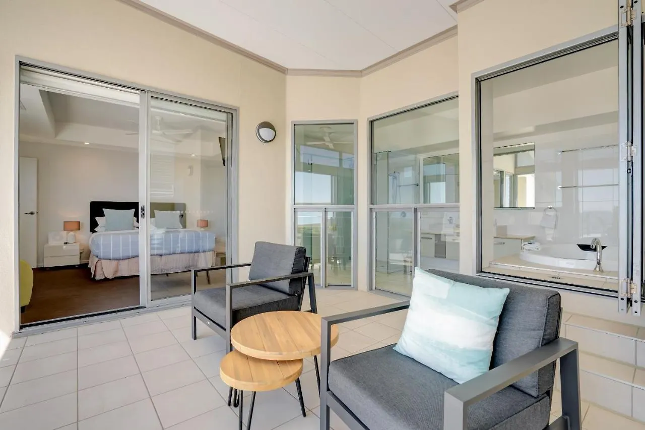 Rainbow Sea Resort Rainbow Beach 5*,  Australia